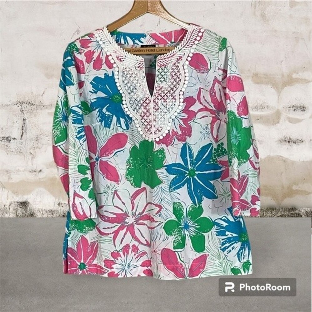 Talbots floral cotton tunic, embellished lace neck. Women’s size medium.